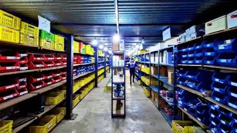 A photo of Hamyar Mechanic workplace – work-place3